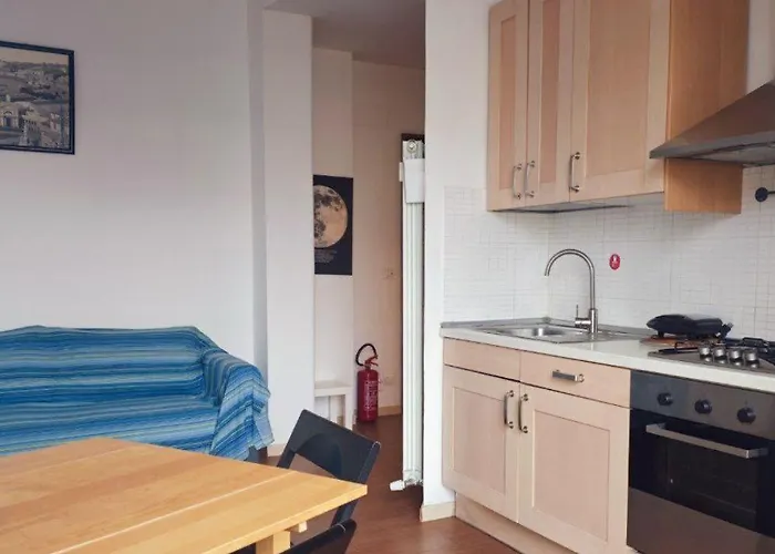 Casa Laura Vicino Ospedale E * 热那亚