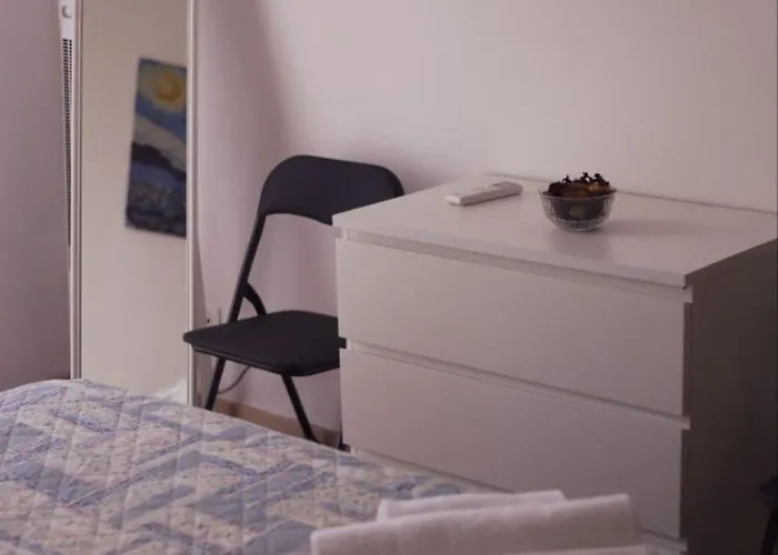 Casa Laura Vicino Ospedale E * 热那亚