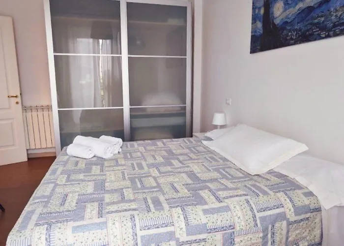 Casa Laura Vicino Ospedale E * 热那亚