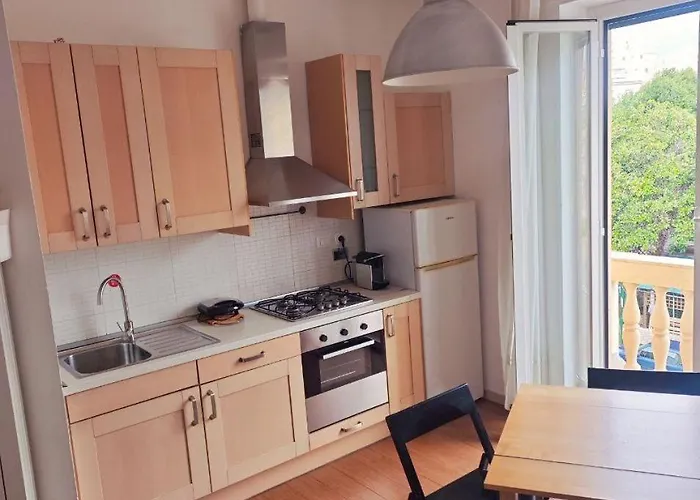 Casa Laura Vicino Ospedale E 公寓 热那亚