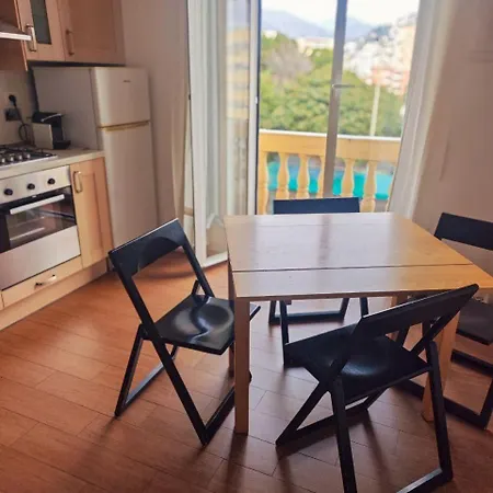 Casa Laura Vicino Ospedale E Appartement *
